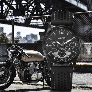 Men Fashion Silicone strap Sport Cool Quartz Hours Wrist Analog Watch
