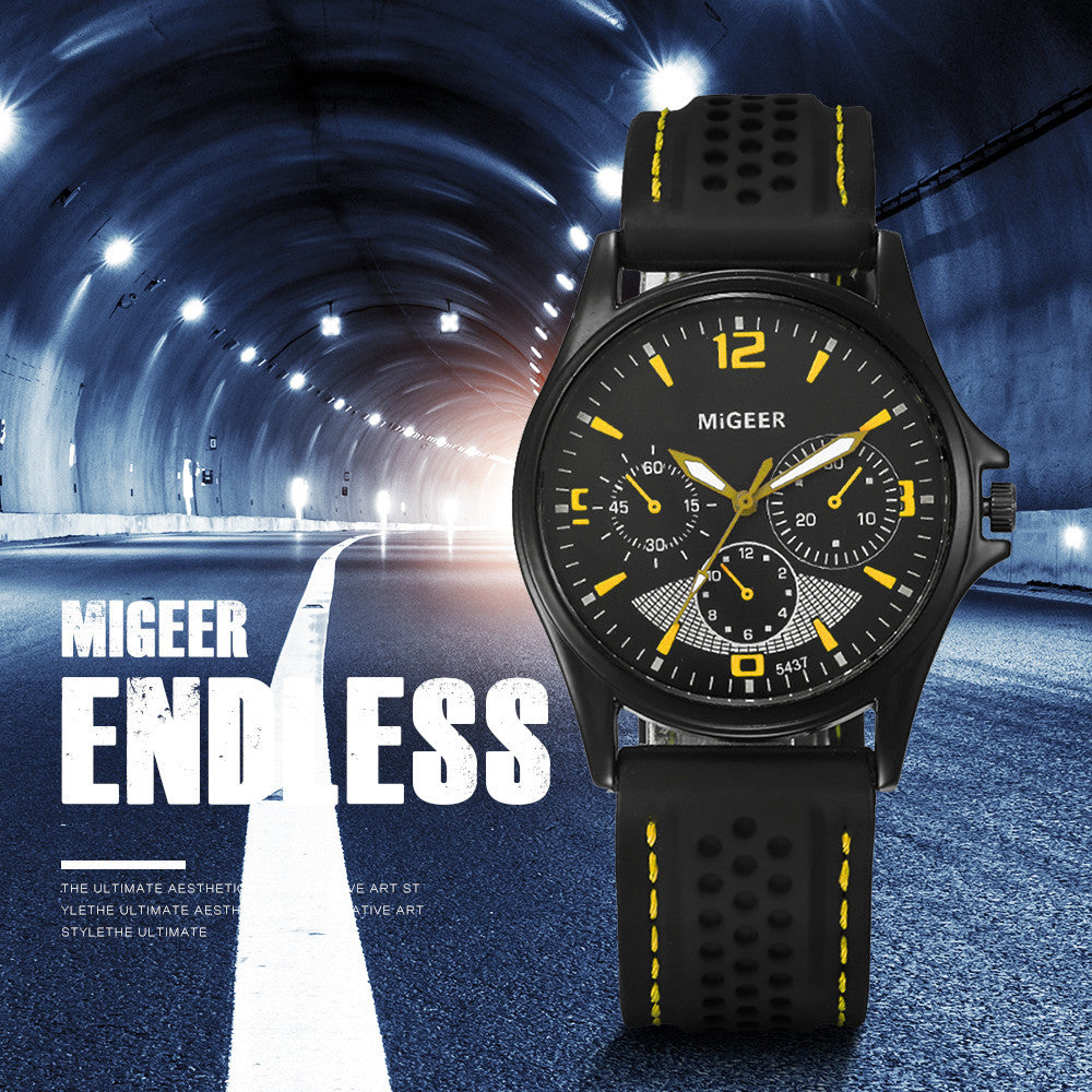 Men Fashion Silicone strap Sport Cool Quartz Hours Wrist Analog Watch
